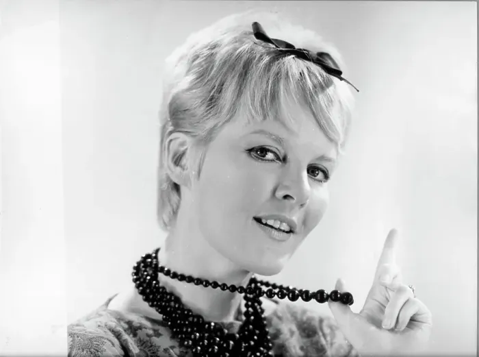 Framed Print : Photo of Petula Clark Framed Print : Photo of Petula Clark