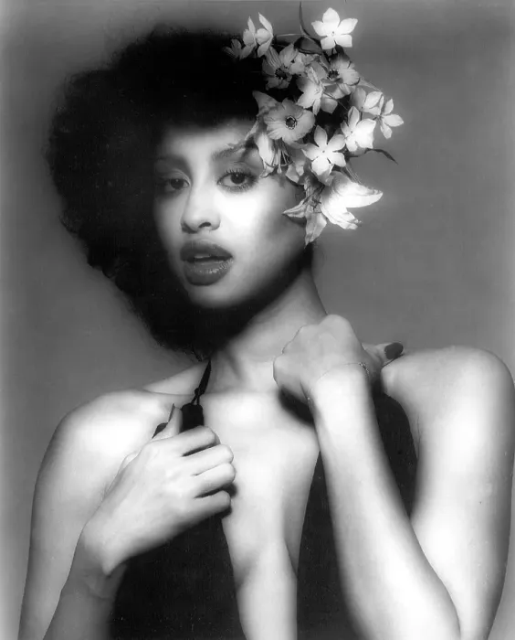 Framed Print : Photo of Phyllis Hyman Framed Print : Photo of Phyllis Hyman