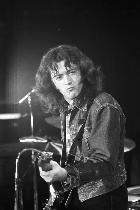 Framed Print : Photo of Rory Gallagher Framed Print : Photo of Rory Gallagher