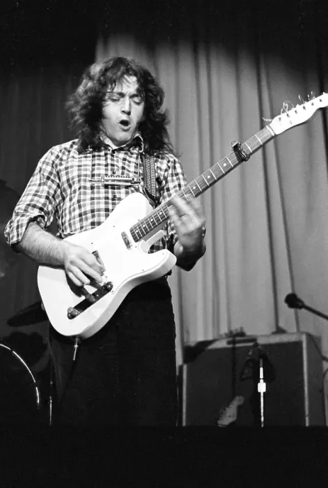 Framed Print : Photo of Rory Gallagher Framed Print : Photo of Rory Gallagher