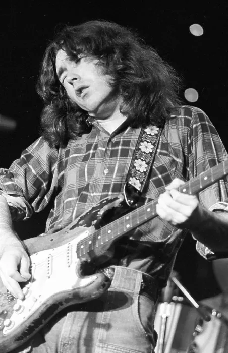 Framed Print : Photo of Rory Gallagher Framed Print : Photo of Rory Gallagher