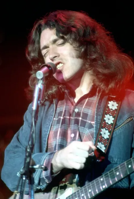 Framed Print : Photo of Rory Gallagher