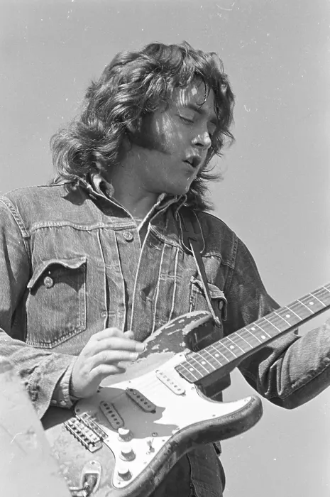 Framed Print : Photo of Rory Gallagher Framed Print : Photo of Rory Gallagher