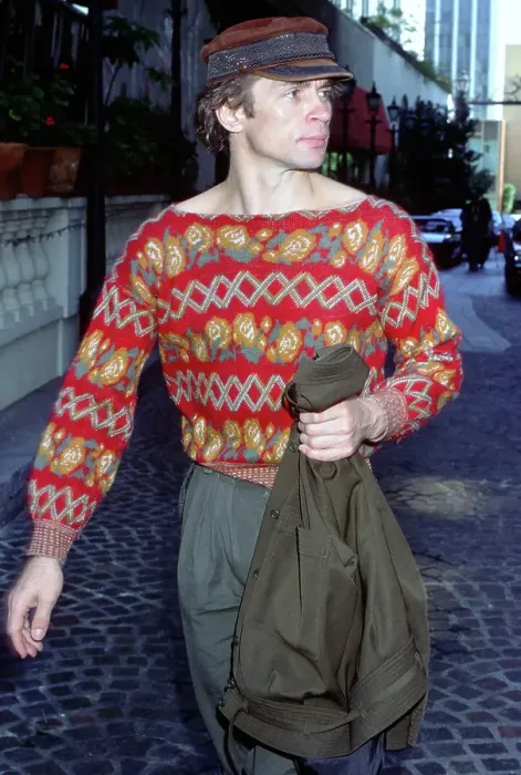 Framed Print : Photo of Rudolph Nureyev Framed Print : Photo of Rudolph Nureyev