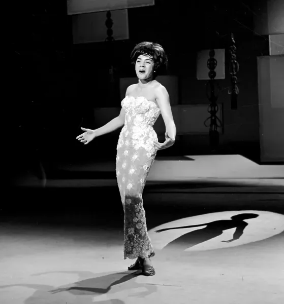 Shirley Bassey Fine Art Print circa 1960. Art Prints, Posters