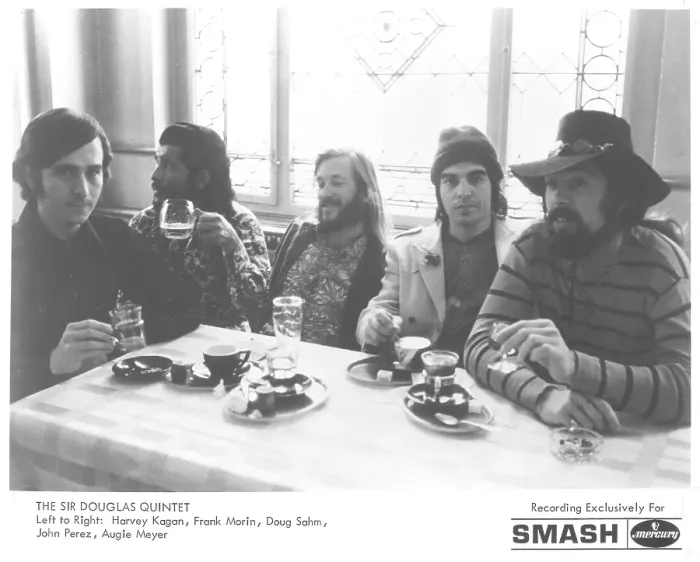 Framed Print : Photo of Sir Douglas Quintet
