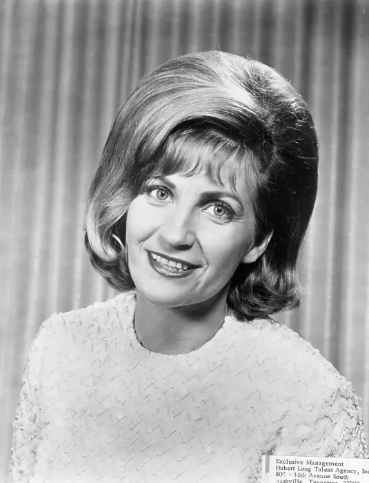 Framed Print : Photo of Skeeter Davis