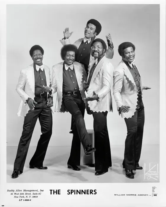 Framed Print : Photo of Spinners Framed Print : Photo of Spinners