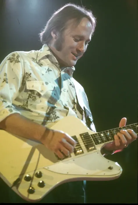 Framed Print : Photo of Stephen Stills Framed Print : Photo of Stephen Stills