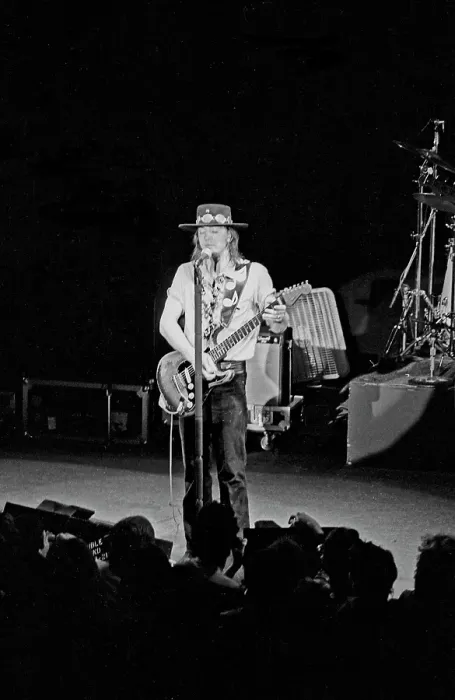 Framed Print : Photo of Stevie Ray Vaughan Framed Print : Photo of Stevie Ray Vaughan