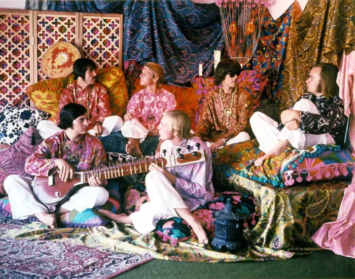 Framed Print : Photo of Strawberry Alarm Clock Framed Print : Photo of Strawberry Alarm Clock
