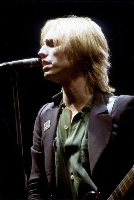 Framed Print : Photo of Tom Petty Framed Print : Photo of Tom Petty