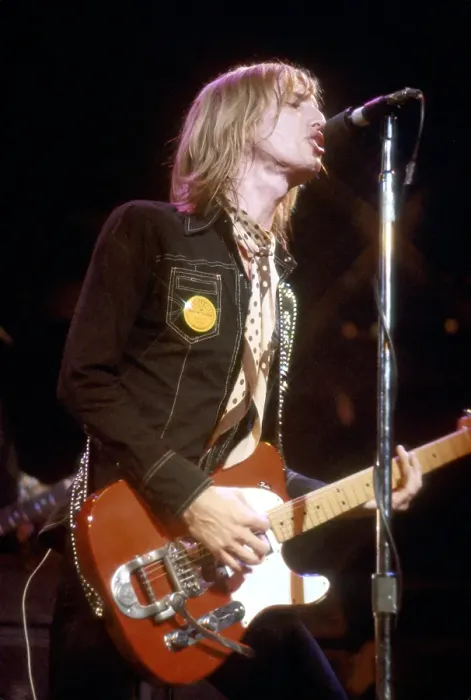 Framed Print : Photo of Tom Petty Framed Print : Photo of Tom Petty