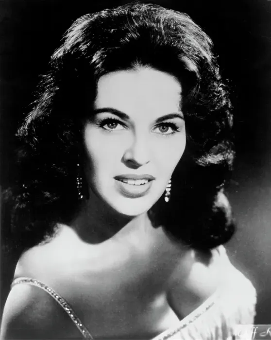 Framed Print : Photo of Wanda Jackson Framed Print : Photo of Wanda Jackson