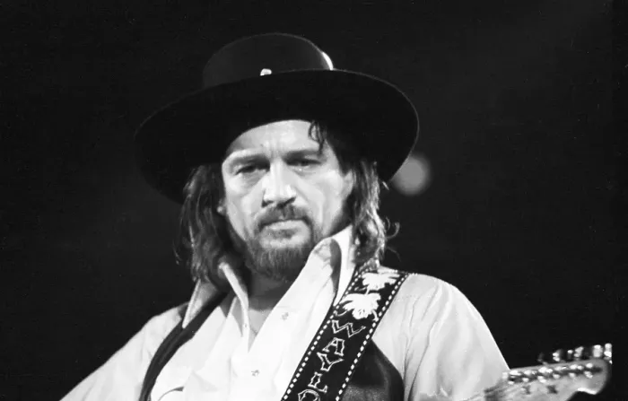 Framed Print : Photo of Waylon Jennings Framed Print : Photo of Waylon Jennings