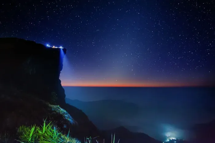 Framed Print : Phu Chi Fa and Zodiacal light Framed Print : Phu Chi Fa and Zodiacal light