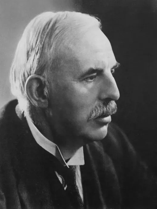 Framed Print : Physicist Ernest Rutherford Framed Print : Physicist Ernest Rutherford