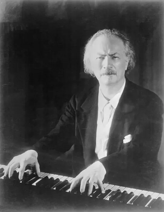 Framed Print : Pianist and Composer Ignacy Paderewski at Piano Framed Print : Pianist and Composer Ignacy Paderewski at Piano