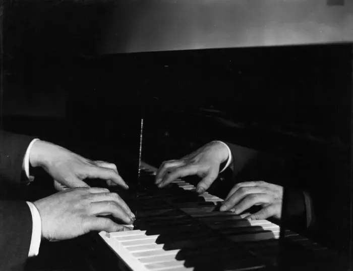 Framed Print : Pianists hands