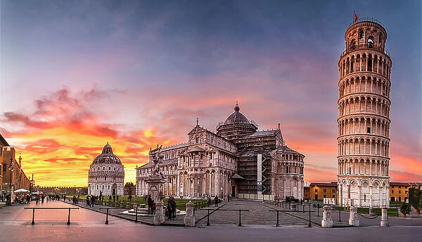 Piazza dei Miracoli and the leaning tower of Pisa