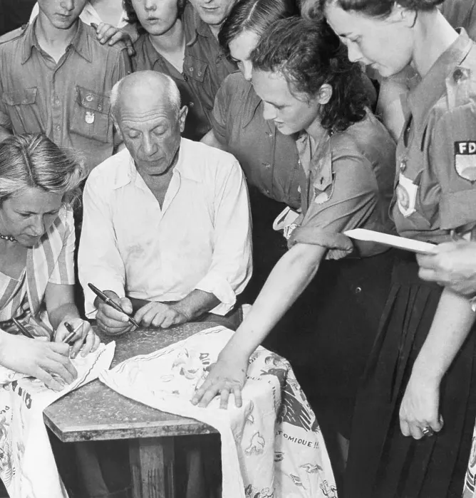 Framed Print : Picasso Signs for Communist Youths Framed Print : Picasso Signs for Communist Youths