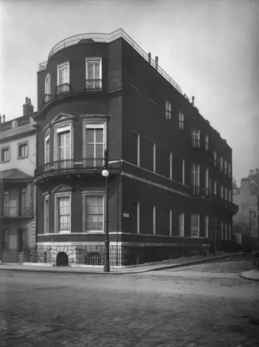 Framed Print : Piccadilly Home Framed Print : Piccadilly Home