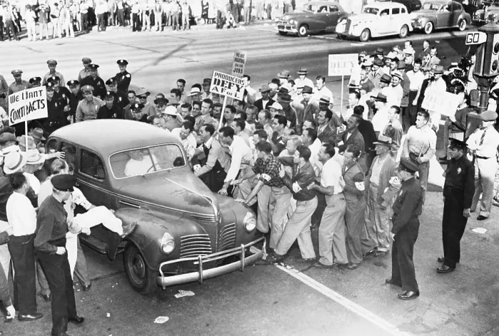 Framed Print : Pickets Kicking And Pushing At Car