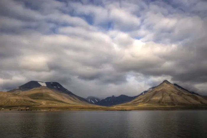 Framed Print : Picturesque Svalbard coastline fjord and mountains Framed Print : Picturesque Svalbard coastline fjord and mountains