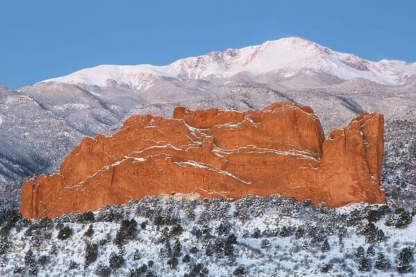 Pikes Peak and sandstone formation of Garden of the Gods, Colorado Springs, Colorado, USA