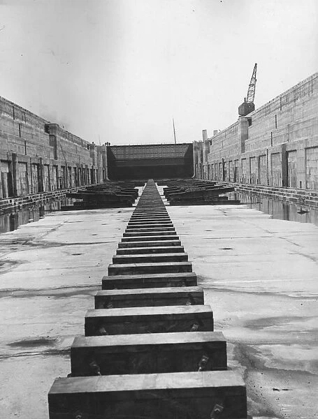 PLA Docks. July 1929: The new Port of London Authority dry dock at Tilbury, Essex