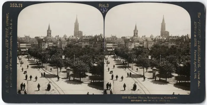 Framed Print : Place Kleber Framed Print : Place Kleber