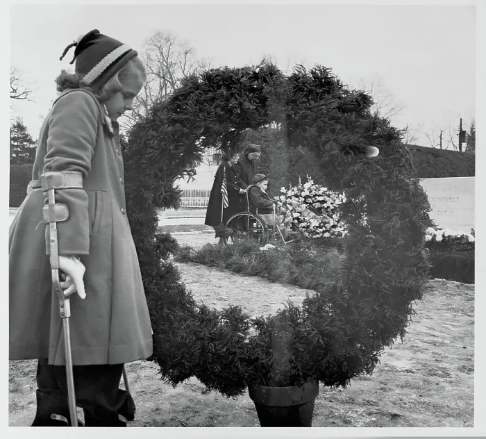 Framed Print : Placing a Wreath on FDR's Grave Framed Print : Placing a Wreath on FDR's Grave