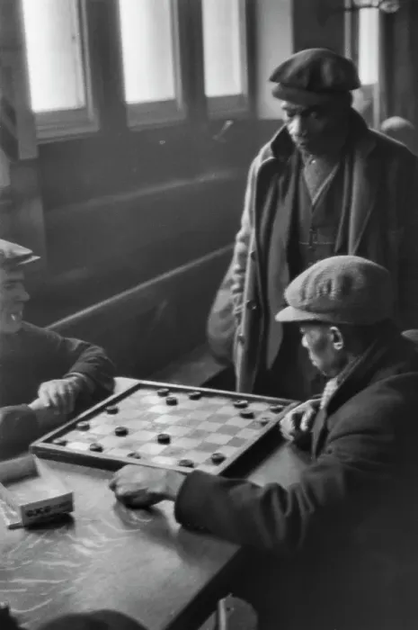 Framed Print : Playing Draughts Framed Print : Playing Draughts