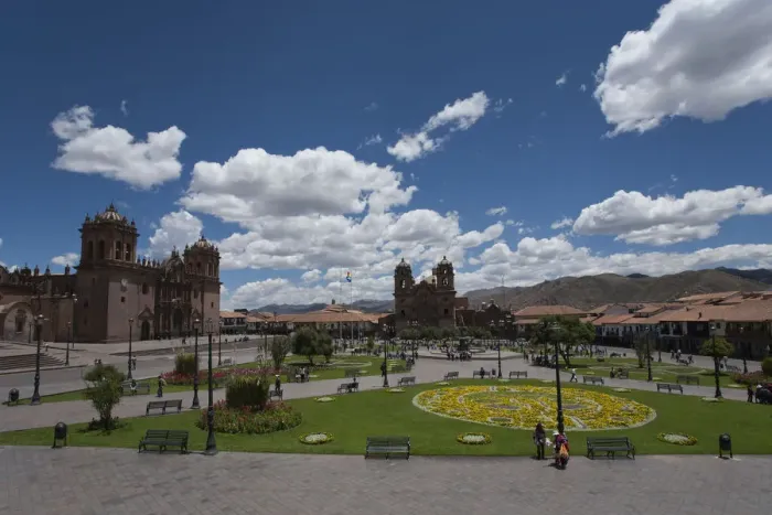 Framed Print : Plaza de Armas, Cuzco, Peru Framed Print : Plaza de Armas, Cuzco, Peru