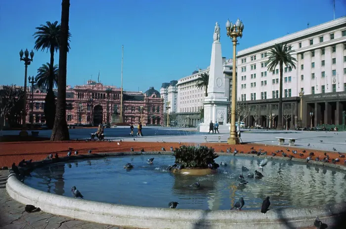 Framed Print : Plaza de Mayo Framed Print : Plaza de Mayo