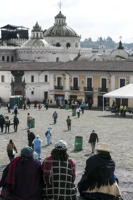 Framed Print : Plaza de San Francisco in Quito, Ecuador