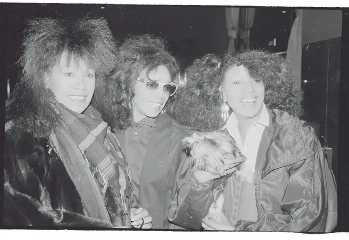Framed Print : The Pointer Sisters Posing Together
