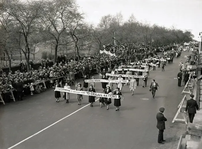 Framed Print : Polish Loyalty Parade in Manhattan Framed Print : Polish Loyalty Parade in Manhattan