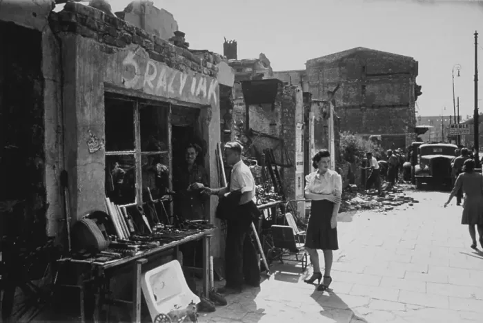 Framed Print : Polish Shop Framed Print : Polish Shop