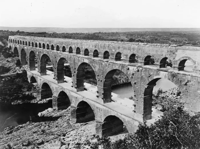 Framed Print : Pont Du Gard Framed Print : Pont Du Gard