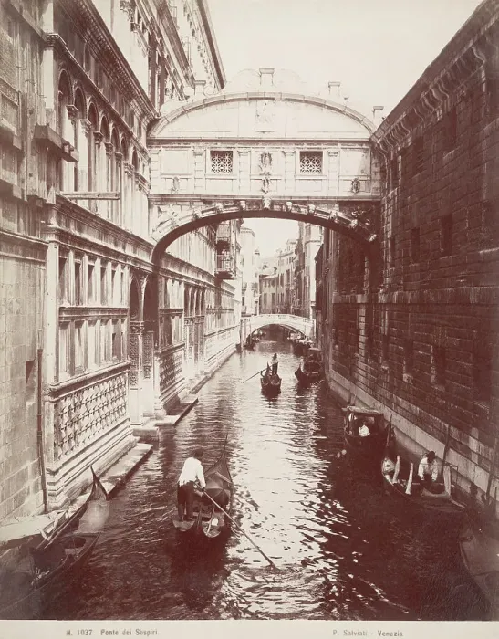 Framed Print : Ponte Dei Sospiri in Venice Framed Print : Ponte Dei Sospiri in Venice