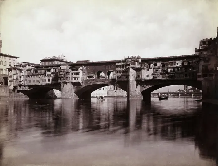 Framed Print : Ponte Vecchio over the River Arno in Florence Framed Print : Ponte Vecchio over the River Arno in Florence