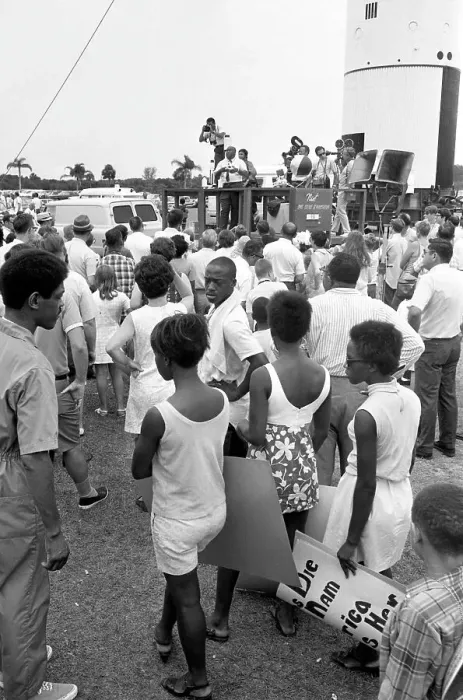 Framed Print : Poor People Protest at Apollo 11 Launch Framed Print : Poor People Protest at Apollo 11 Launch