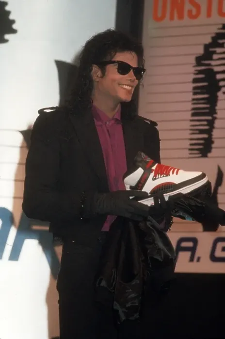 Framed Print : Pop Star With His Signature LA Gear Sneakers