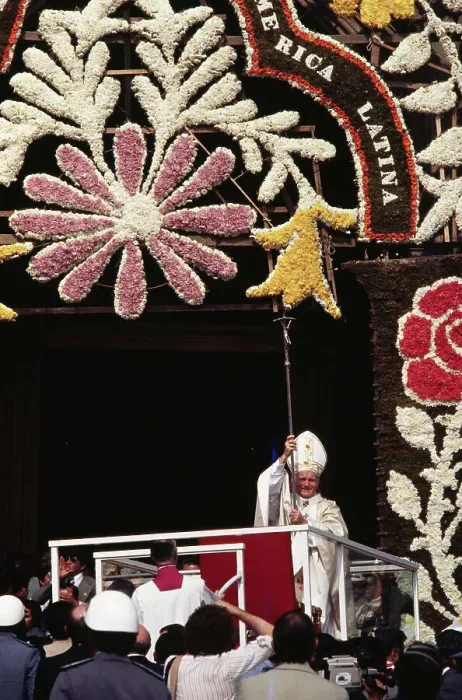 Framed Print : Pope John Paul II at the Basilica Framed Print : Pope John Paul II at the Basilica