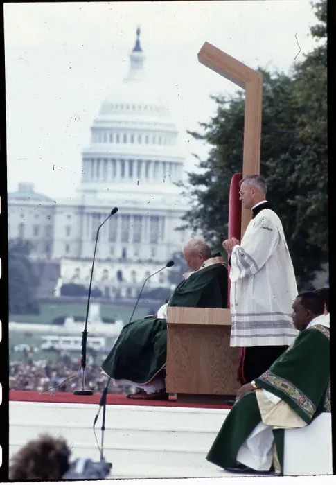 Framed Print : Pope John Paul II at Mass on the Mall Framed Print : Pope John Paul II at Mass on the Mall