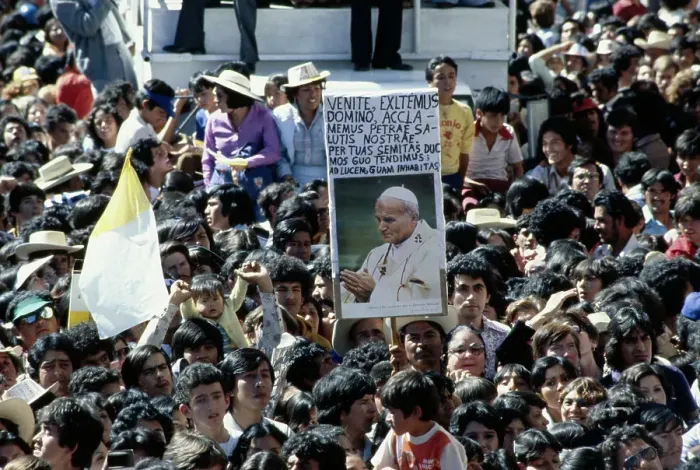 Framed Print : Pope John Paul II In Mexico Framed Print : Pope John Paul II In Mexico