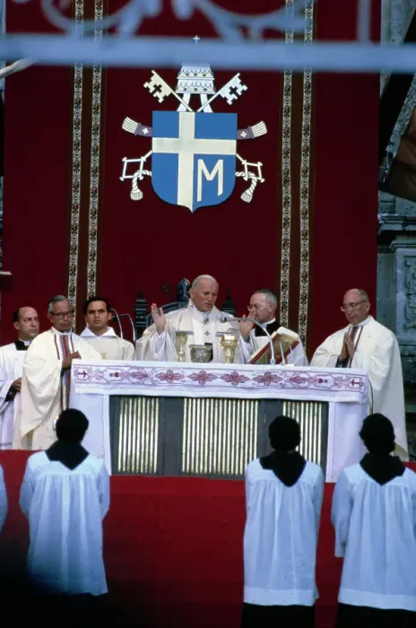 Framed Print : Pope John Paul II In Mexico