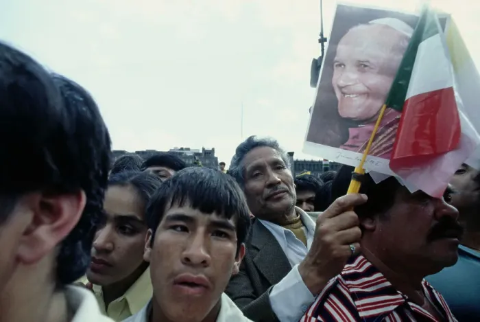 Framed Print : Pope John Paul II In Mexico Framed Print : Pope John Paul II In Mexico