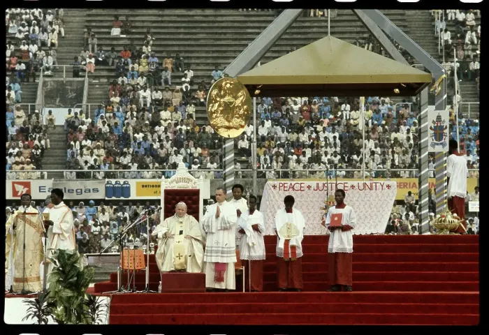 Framed Print : Pope John Paul II in Nigeria Framed Print : Pope John Paul II in Nigeria